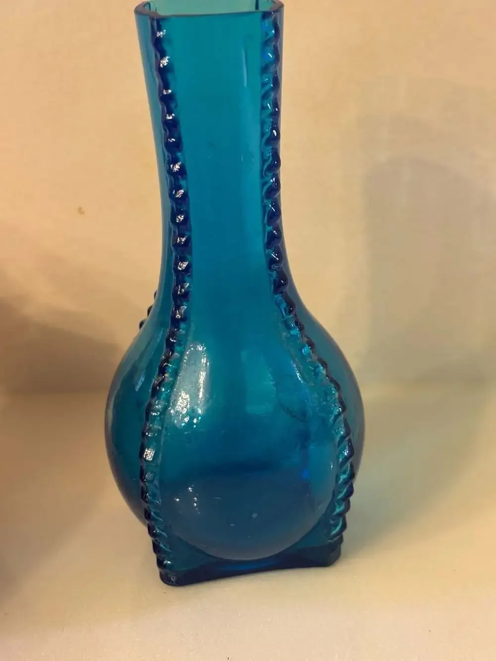 Vintage Indiana Glass Company Blue Glass mini Bud Vase with Beaded Edge
